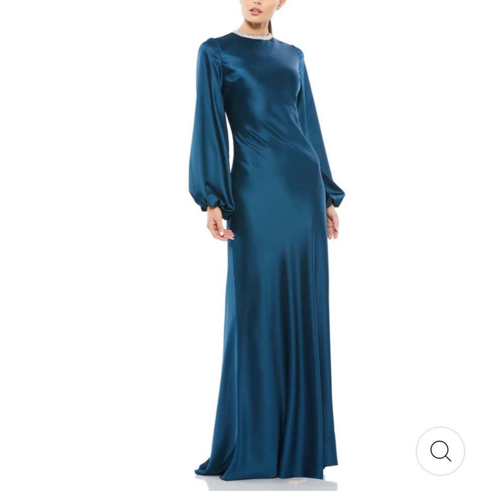 Mac Duggal   gown